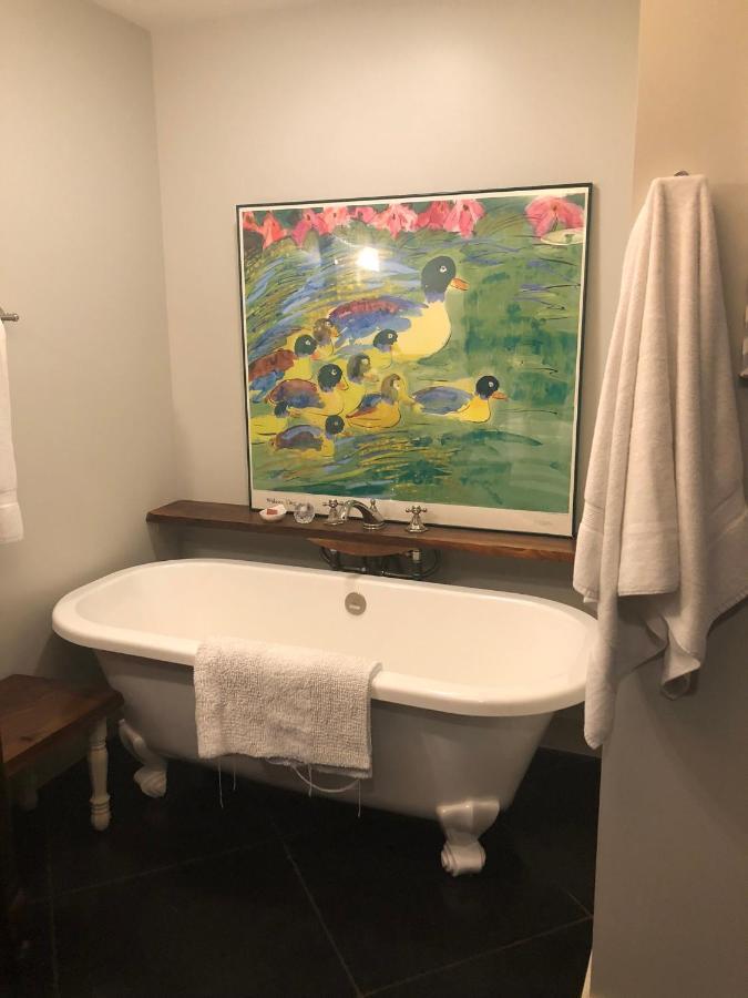 Bespoke Inn Scottsdale Room photo