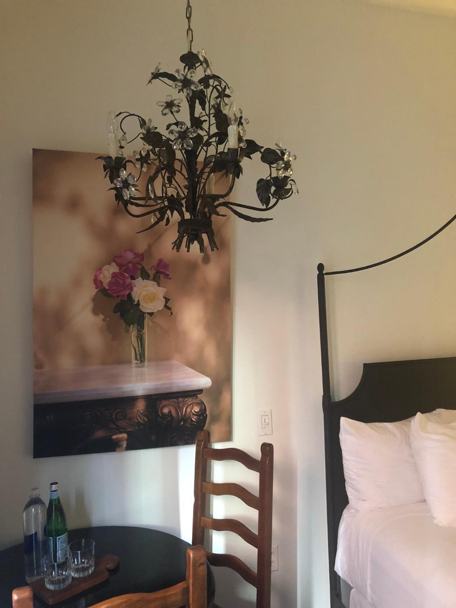 Bespoke Inn Scottsdale Room photo