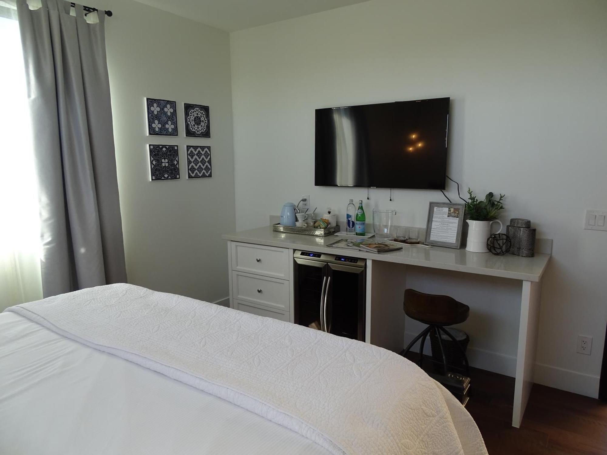 Bespoke Inn Scottsdale Room photo